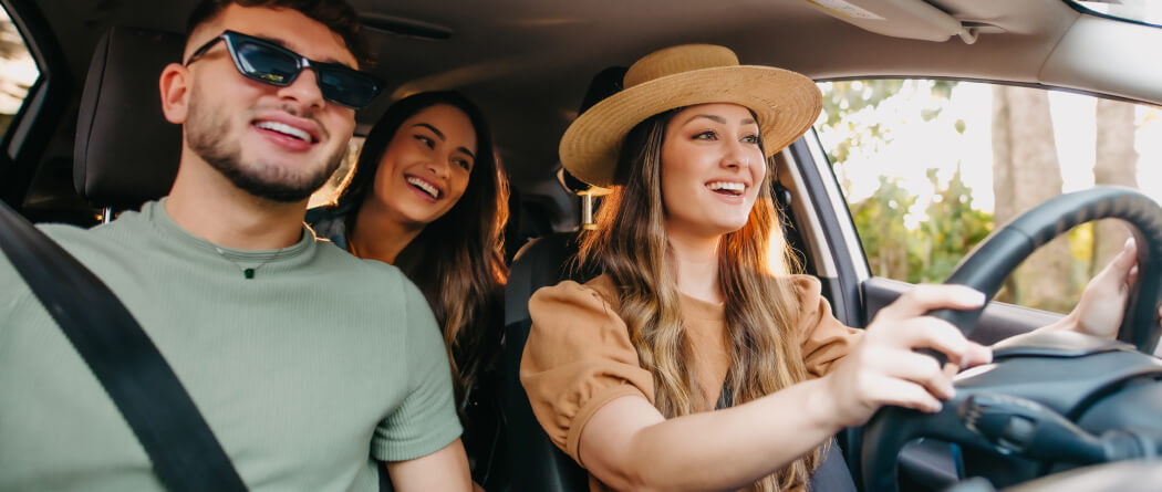 Group of friends in a automobile