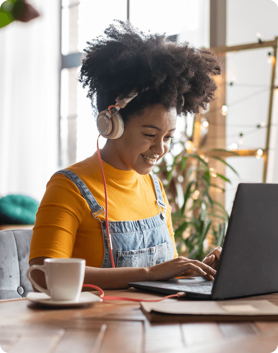 woman on laptop